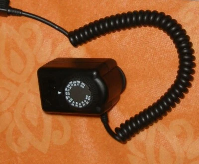 Metzc C60 Flash Adapter cable for Nikon F3 for 60 Ct 1&2 flash heads  - Image 1 of 2