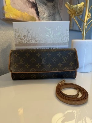 LOUIS VUITTON Pochette Twin GM Shoulder Bag Monogram Brown - Image 1 of 4