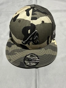 Atlanta Braves Hat Cap Fitted Mens 7 1/2 Camo MLB Baseball New Era Black Green - Picture 1 of 9