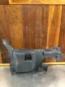 Protector contra salpicaduras transmisión izquierda OEM AUDI TT 225HP • #8N0 825 245 D. Usado. KQ450 - Imagen 1 de 19