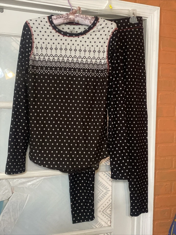 Juego de pijama manga larga Cuddl Duds 2 piezas negro estampado nórdico talla mediana Foto 1 de 4