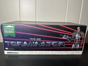 GREENLIGHT 19042 1:18 1977 DODGE MONACO POLICE & T-800 FIGURE THE TERMINATOR - Picture 1 of 6