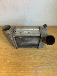 8L9145806B Audi/Seat S3 8L/TT 8N/Leon Ladeluftkühler Rechts  - Bild 1 von 6