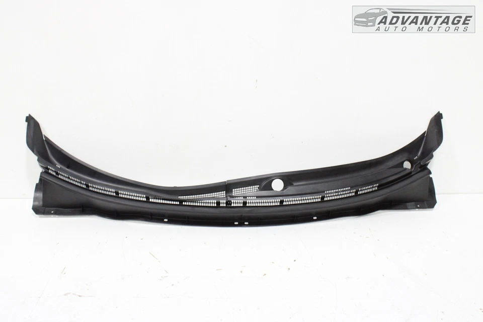 11-2023 MITSUBISHI OUTLANDER SPORT WINDSHIELD WIPER COWL COVER PANEL GRILLE OEM - Image 1 of 4