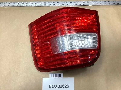 Ford Freestar 2005 3,9 L luz trasera derecha pasajero luz de freno OEM+ Foto 1 de 4