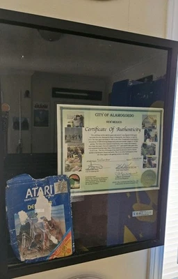 雅达利阿拉马戈多挖掘网站(卫士)带真品证明和定制海报 — 第 1/4 张图片