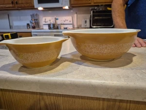 Vintage Pyrex 441/443 Woodland Brown Cinderella Nesting Mixing Bowls - Picture 1 of 6