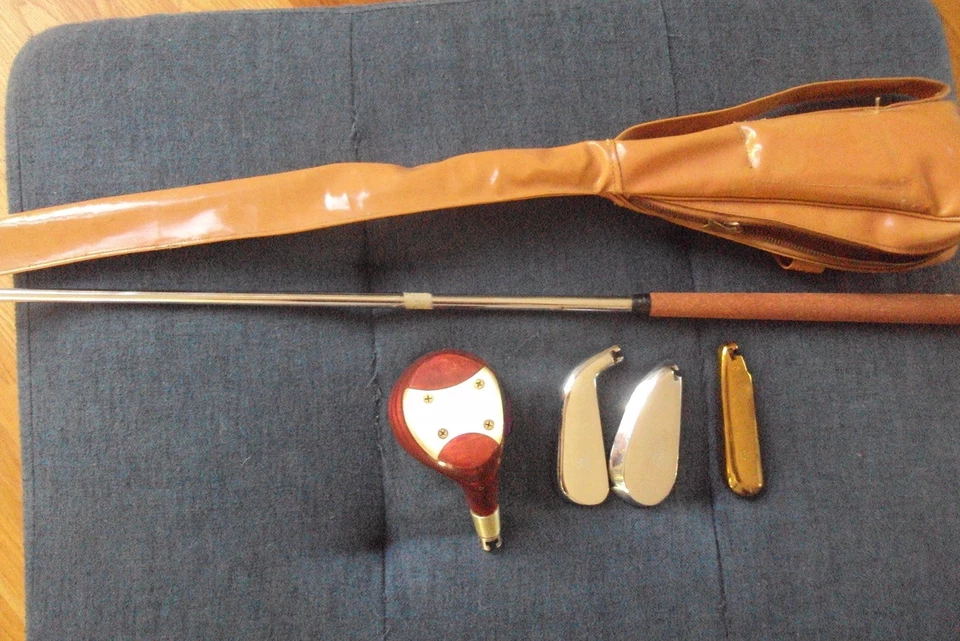 Trija travel set w/case interchangeable heads driver/1-4 iron/7-9 iron/chip-putt - Image 1 of 4