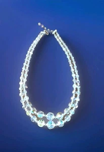 Qualität 60er Aurora Borealis zwei Strang abgestuft 20" Strass Verschluss Halskette - Bild 1 von 10