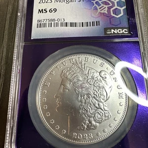 2023 Modern Morgan Dollar NGC MS-69 Collector Purple Holder - Bild 1 von 4