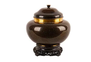 Ein kugelförmiges Cloisonné Emaille Deckelgefäß / Dose, China, 1. Hälfte 20. Jh. - Bild 1 von 9