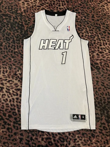 Adidas Miami Heat Chris Bosh #1 white hot jersey authentic REV30 Medium M RARE Cover