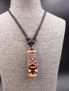 Collier mixte homme / femme avec pendentif Tiki - bijou maori Hawai Tahiti  - Imagen 1 de 2