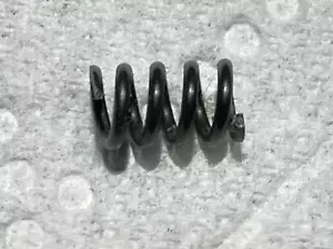 McCulloch MC-90 91 100 101 Carb High Speed Needle Spring 52936 - Picture 1 of 1