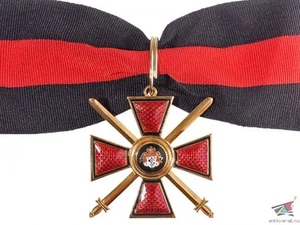 Orden Cruzada de San Vladimir 3 Clase con Espadas, Orden Imperial Rusa Primera Guerra Mundial - Imagen 1 de 7