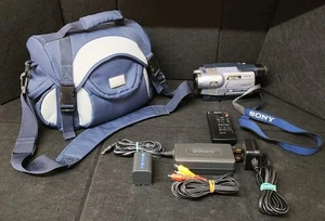 Sony Handycam DCR-TRV355E Camcorder HI8 / 8MM / Digital 8 Video-8 Video Tape - Picture 1 of 20