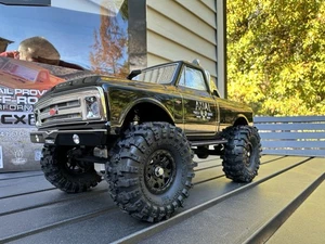 Axial SCX24 1967 Chevy C10 1/24 4WD RTR Mini Crawler Black Custom Treal Lift RTR - Picture 1 of 11
