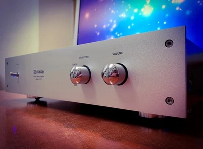 Jolida JD 1701 🌈RaRe🌈 Premium Hybrid Stereo Integrated Amplifier - Image 1 of 4