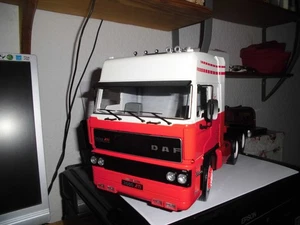 1:18 Road Kings LKW Truck DAF 3600 1986-1991 weiß/rot in OVP Limited Edition - Bild 1 von 4
