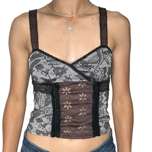 Free People Y2k Boho Babydoll Canotta Donna XS Fairy Goth Pizzo Floreale Cropped - Foto 1 di 10