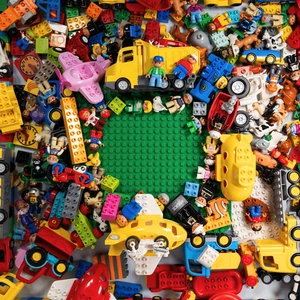 LEGO DUPLO Wunschpaket: Über 1  kg + 14 Themen wie Bauernhof Feuerwehr Baustelle - Bild 1 von 24