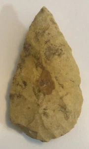 Authentic Arrowhead - Picture 1 of 3