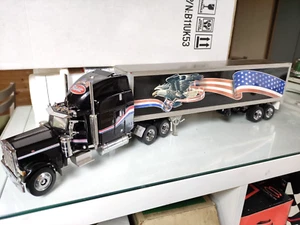 Franklin Mint 379 Peterbilt "The Ultimate Big Rig". + 40ft fridge trailer 1:32 - Picture 1 of 9