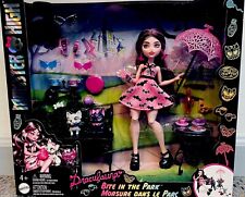 Boneca Monster High Assombrada Draculaura Mattel - R$ 109,99