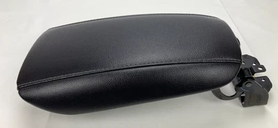 Крышка подлокотника центральная консоль Ford Fusion 13–16 годов выпуска черная кожа швы пепла изготовитель оборудования - Изображение 1 из 4