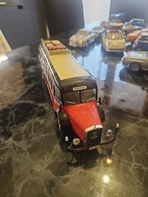 HAC661 Hachette Mercedes O10000 Autobus 1/43 - Immagine 1 di 4