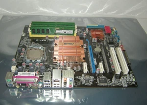 ASUS P5N-D MB With Core2 QUAD 2.5Ghz  AS-IS Where IS   (G1) - Picture 1 of 4