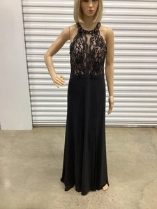 Morgan & Co. Black  Gown Lace Size 11 - Picture 1 of 8