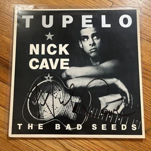 Álbum firmado por Nick Cave "Tupelo" LP Mick Harvey autografiado Bad Seeds - Imagen 1 de 4