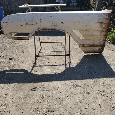 1965 Buick Wildcat Electra Front LH Driver Side Fender. LH Used. Ad# 9265 Foto 1 de 4