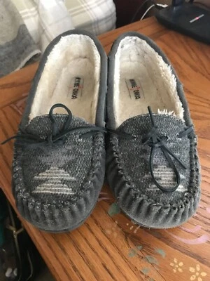 Minnetonka Gray Slipper moccasins, Faux Fur Lining, size12SS - Image 1 of 4