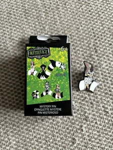 Loungefly Beetlejuice Blind Box Pins - Barbara - Picture 1 of 2