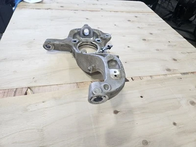 Husillo/nudillo delantero izquierdo del conductor para camioneta Sierra 1500 19-23 30436 Foto 1 de 4