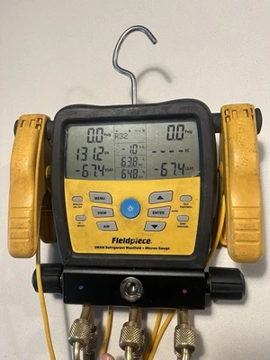 Colector de refrigerante digital Fieldpiece SM380V serie SMAN 3 puertos Foto 1 de 4