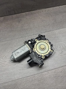 Elevalunas izquierdo audi tt 8n 8n7959801b roadster - Imagen 1 de 4