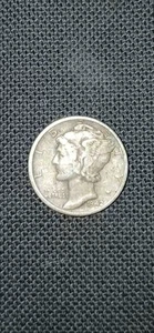 Rare 1942 Mercury Dime silver - Picture 1 of 2