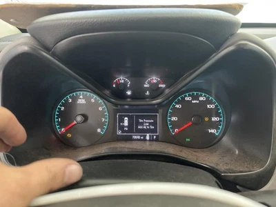 Medidor de velocímetro usado se adapta a: Chevrolet Colorado Cluster 2022 MPH y KPH opt UMN Foto 1 de 4