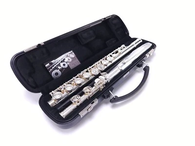 Yamaha Advantage 200ADII (222) Student Beginner C Foot Flute Reconditioned - Image 1 of 4