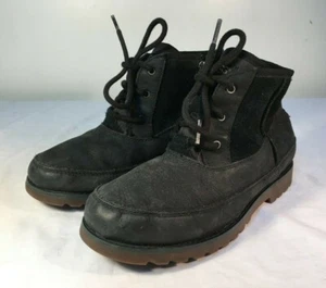 ✅ UGG Bradley Boots Youth Big Kinder Schwarz Leder Schnürung Side Zip - US 4 - Bild 1 von 6