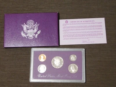 US COINS 1990-S 5 COIN UNITED STATES MINT PROOF SET - Image 1 of 4