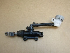 Honda CB125F 2019 16.037 Meilen hinten Bremshauptzylinder Nissin (13857) - Bild 1 von 8