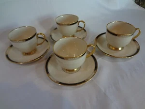 Lenox China Hancock - Set mit 4 Tassen und Untertassen - elfenbein schwarzes Band & Goldakzent - Bild 1 von 8