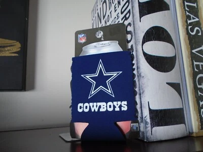 Suporte NFL Kolder Dallas Cowboys Koozie comporta latas grandes - Imagem 1 de 2