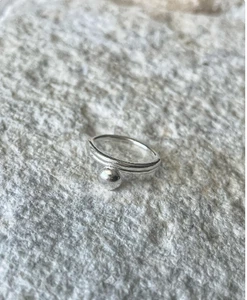 Dot ring, Minimalist ring, stackable ring,sphere ring, thin silver ring All Size - Picture 1 of 6