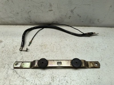 2006 Yamaha Wolverine 450 YFM450 4x4 OEM suporte de correia de bateria fio terra - Imagem 1 de 4