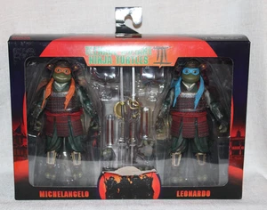 NECA 2023 Teenage Mutant Ninja Turtles III Miguel Ángel y Leonardo 2 PACK NUEVO - Imagen 1 de 17
